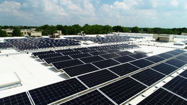 solar panels on Seacole roof_Plymouth Minnesota